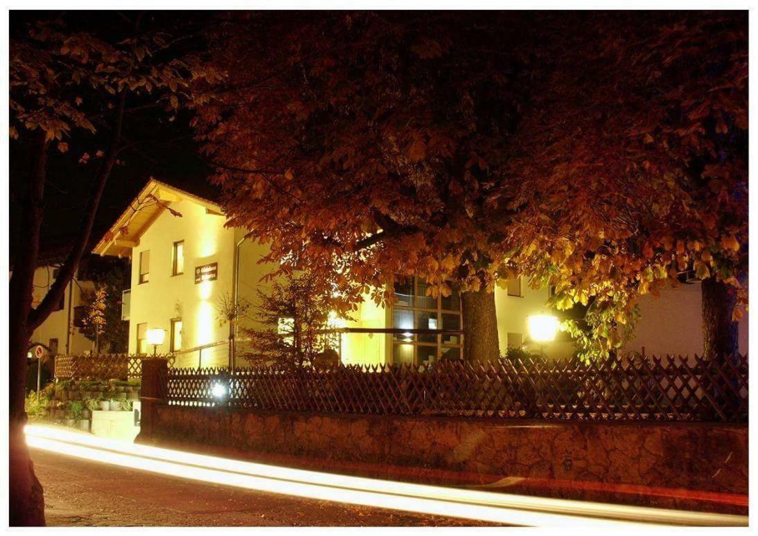 Gaestehaus Hubertus Bad Aibling Zewnętrze zdjęcie
