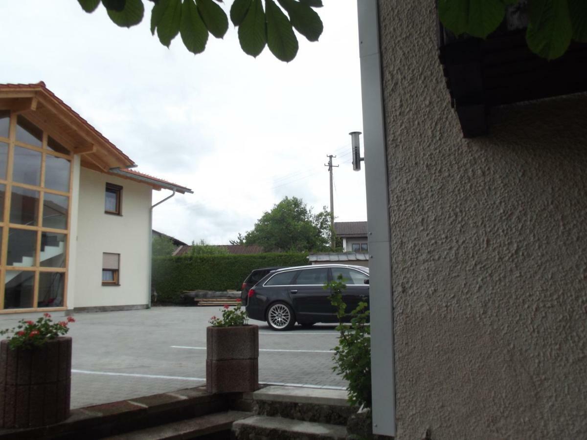 Gaestehaus Hubertus Bad Aibling Zewnętrze zdjęcie
